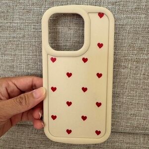 Apple Cream Case with Red Heart Design